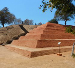 Archaeological Tour Xihuacan